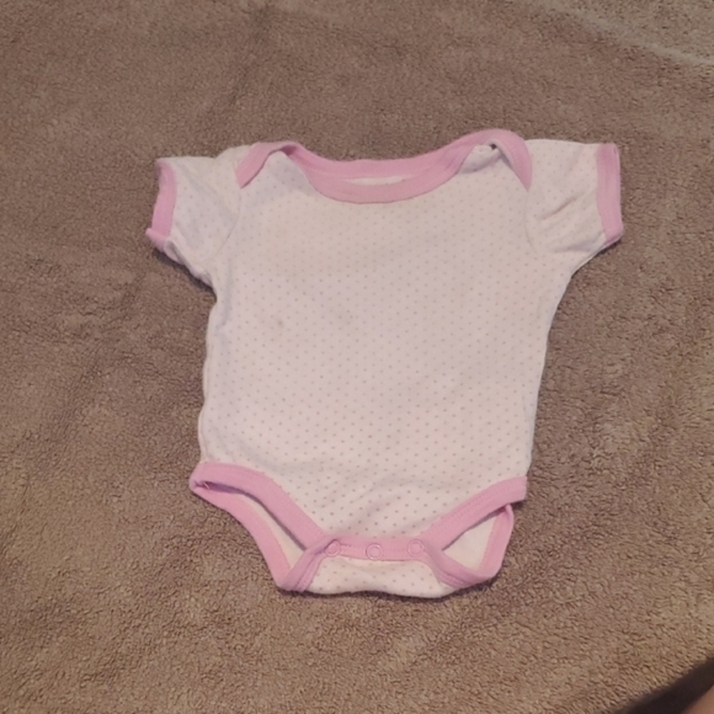 🐻 Pink and White Bodysuit with Snap Closures